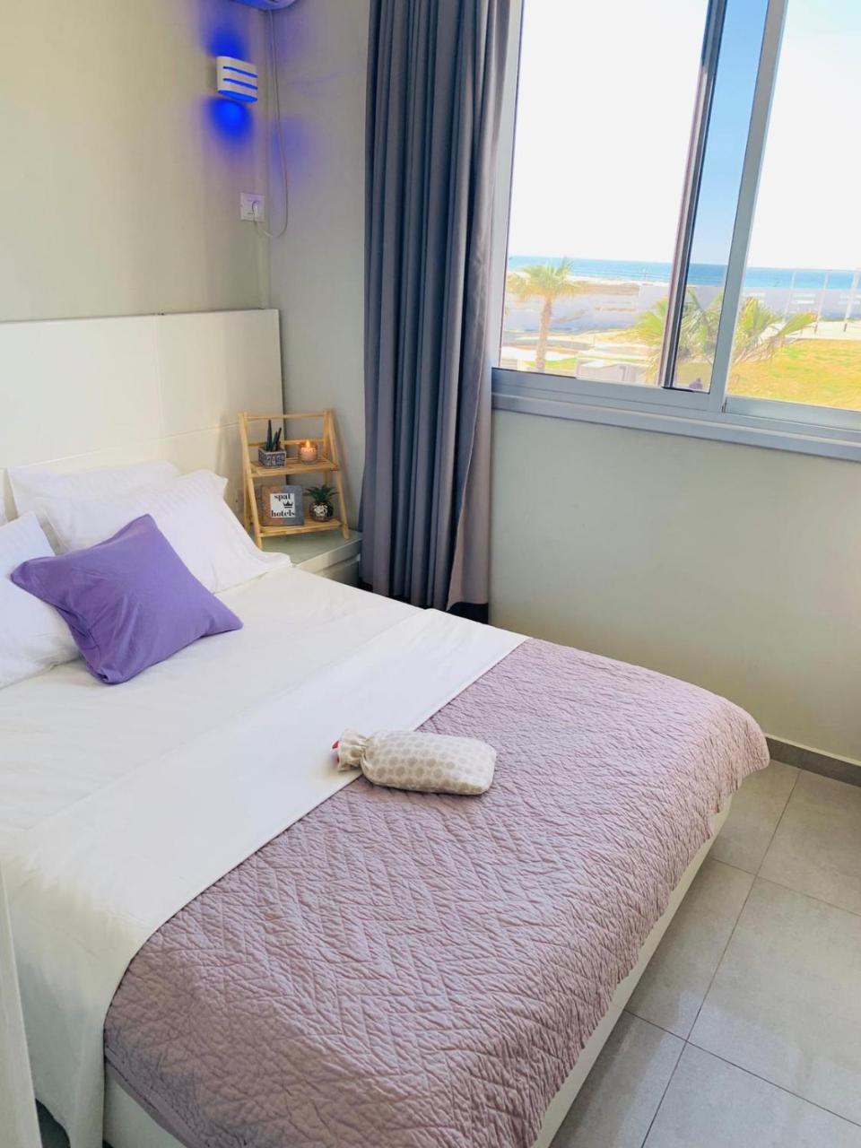 Motel Hofim Bat Yam Exterior foto
